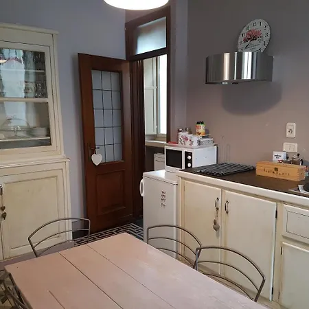 L'ortodellerose 4* Alba (Piedmont)